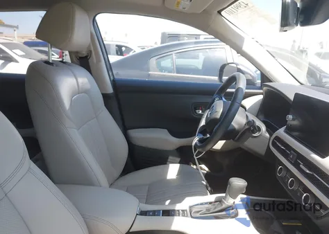 2025 Honda Hr-V 2Wd Ex-L z USA, uszkodzony, nr VIN 3CZRZ1H78SM731208